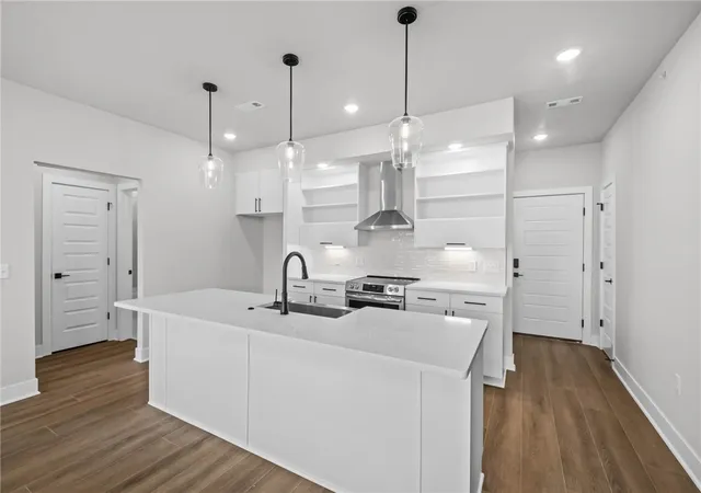 Photo 2 of Condo for sale at 3319 Se Mp Pkwy #203, Bentonville, AR 72712 | MLS# 1357595 | Listing updated on 2026-09-18