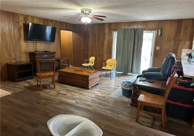 Photo 4 of Single family home for sale at 1201 Magnolia Dr, Morrilton, AR 72110 | MLS# 1357653 | Listing updated on 2026-09-23