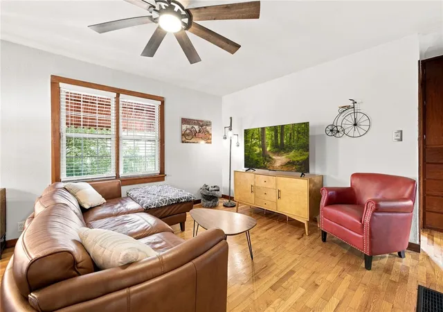 Photo 4 of Single family home for sale at 416 NW 7th Street, Bentonville, AR 72712 | MLS# 1357648 | Listing updated on 2026-08-30