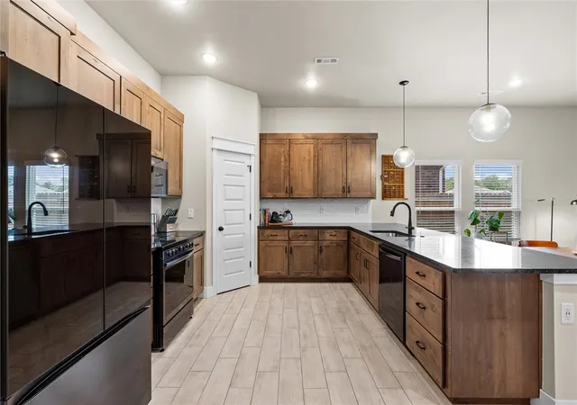 Photo 3 of Single family home for sale at 525 Jackson Ln, Pea Ridge, AR 72751 | MLS# 1357481 | Listing updated on 2026-09-22