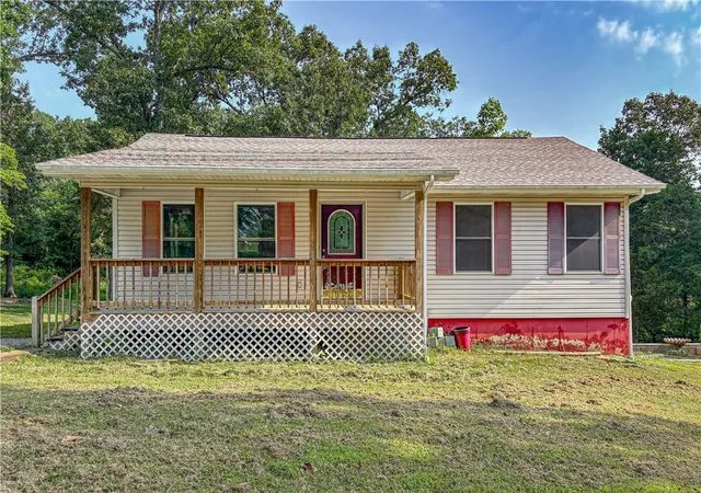 Photo 2 of Single family home for sale at 345 Mc 8125, Flippin, AR 72634 | MLS# 1357878 | Listing updated on 2026-09-09