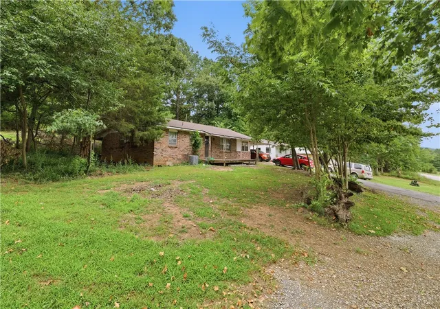 Photo 3 of Single family home for sale at 11834 Highway 265, Prairie Grove, AR 72753 | MLS# 1357932 | Listing updated on 2026-08-28
