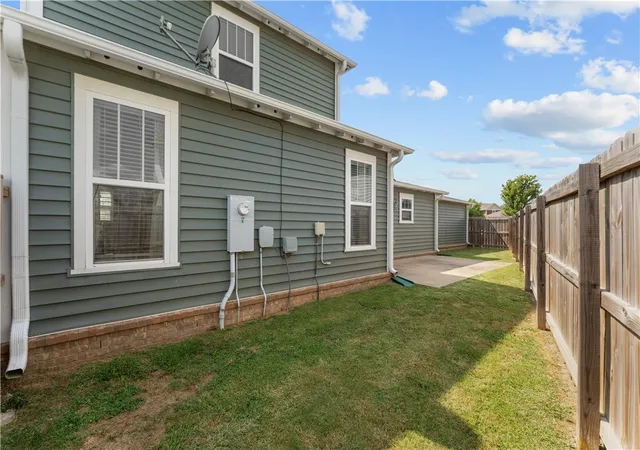 Photo 3 of Single family home for sale at 1308 S Lyndon Xing, Fayetteville, AR 72704 | MLS# 1357867 | Listing updated on 2026-09-10