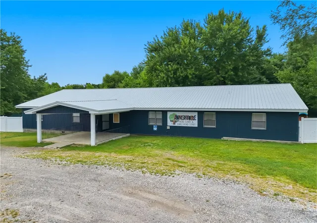 Photo 2 of Single family home for sale at 715 Buffington Rd, Westville, OK 74965 | MLS# 1357953 | Listing updated on 2026-09-05