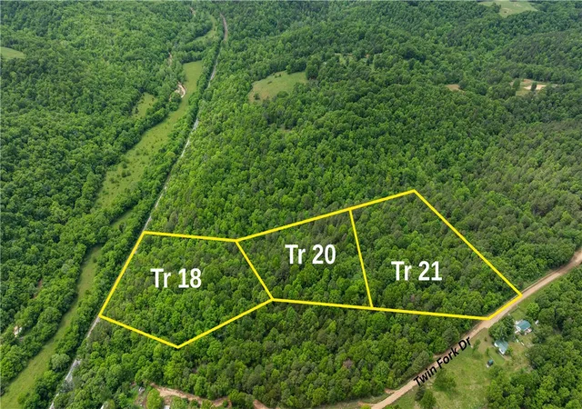 Photo 2 of Land for sale at Twin Frk Dr Tract 18 20 21, Harrison, AR 72601 | MLS# 1357951 | Listing updated on 2026-09-11