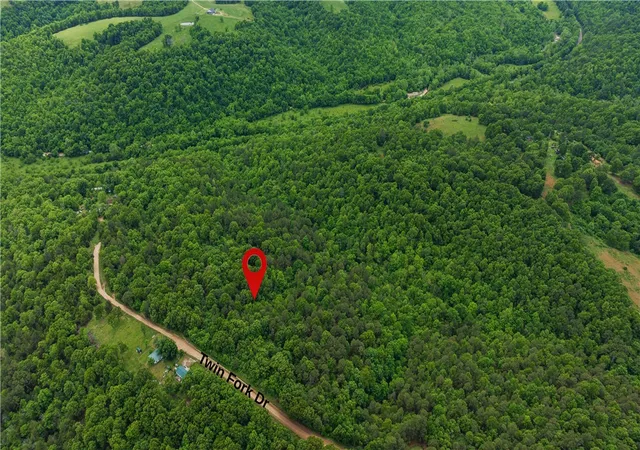 Photo 3 of Land for sale at Twin Frk Dr Tract 18 20 21, Harrison, AR 72601 | MLS# 1357951 | Listing updated on 2026-09-11