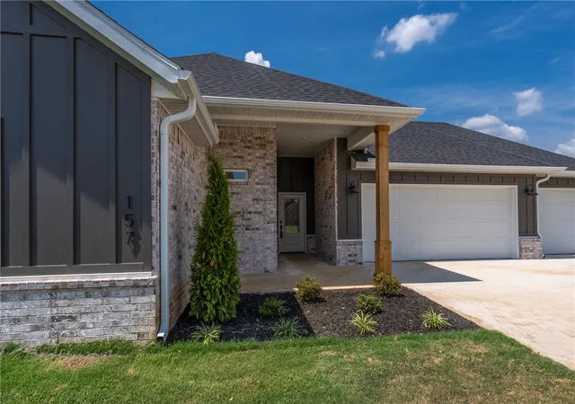 Photo 2 of Single family home for sale at 157 N Panther Ave, Farmington, AR 72730 | MLS# 1357905 | Listing updated on 2026-08-31