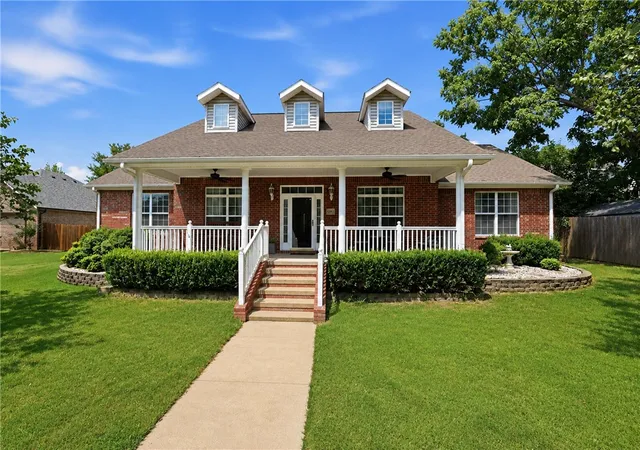 Photo 1 of Single family home for sale at 3007 Cortney Cir, Siloam Springs, AR 72761 | MLS# 1358002 | Listing updated on 2026-09-08