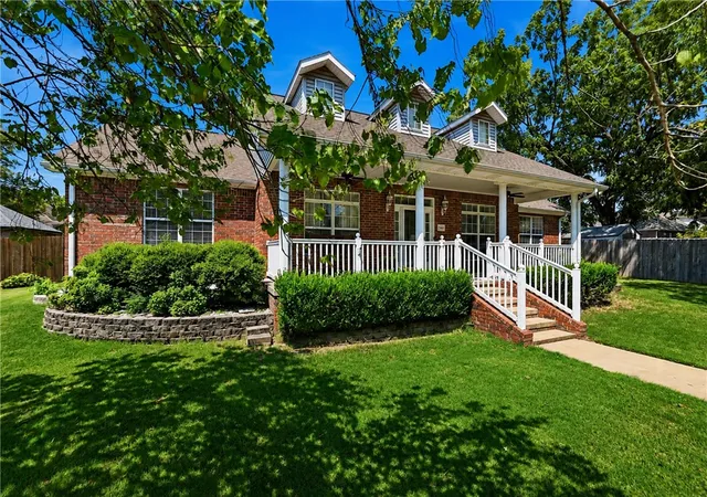 Photo 3 of Single family home for sale at 3007 Cortney Cir, Siloam Springs, AR 72761 | MLS# 1358002 | Listing updated on 2026-10-07