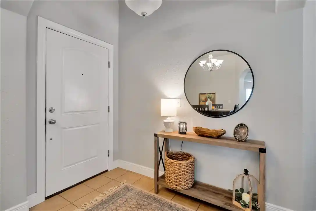 Photo 3 of Single family home for sale at 527 N Country Farm Rd, Fayetteville, AR 72704 | MLS# 1358094 | Listing updated on 2026-10-27
