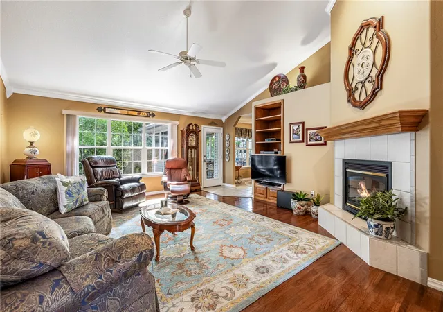 Photo 3 of Sale Pending at 13 Morganshire Dr, Bella Vista, AR 72714 | MLS# 1357801 | Listing updated on 2026-09-30