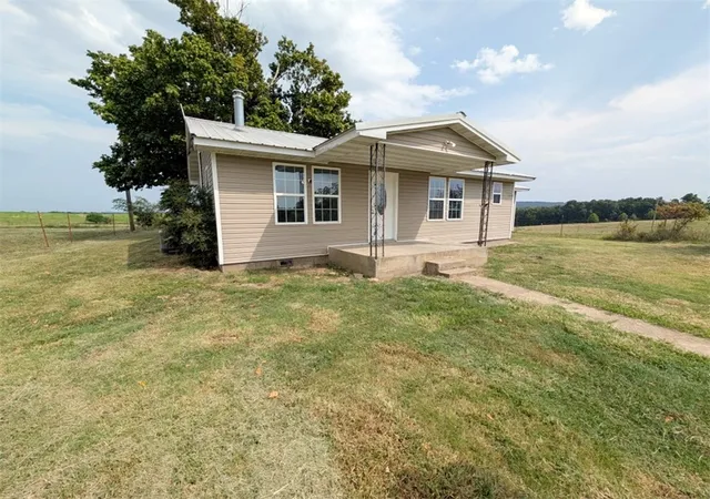 Photo 2 of Single family home for sale at 579 Mc 2033, Yellville, AR 72687 | MLS# 1358157 | Listing updated on 2026-09-04