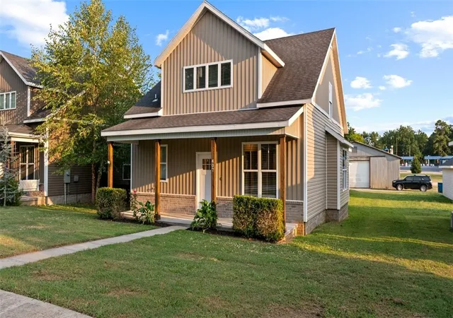 Photo 1 of Single family home for sale at 407 Se Birmingham St, Gravette, AR 72736 | MLS# 1358305 | Listing updated on 2026-08-28