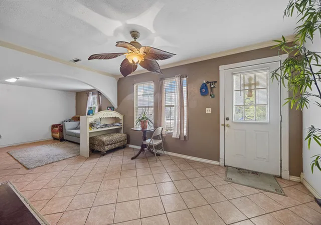 Photo 4 of Sale Pending at 1318 Hembree Ave, Springdale, AR 72764 | MLS# 1358466 | Listing updated on 2026-09-17