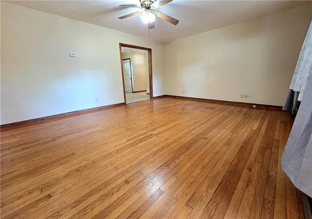Photo 3 of Single family home for sale at 705 Beverly Dr, Harrison, AR 72601 | MLS# 1358524 | Listing updated on 2026-09-21