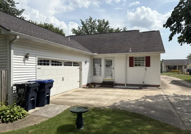 Photo 3 of Single family home for sale at 3801 Shields Dr, Harrison, AR 72601 | MLS# 1358404 | Listing updated on 2026-10-07