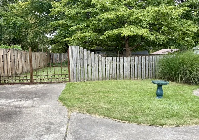 Photo 4 of Single family home for sale at 3801 Shields Dr, Harrison, AR 72601 | MLS# 1358404 | Listing updated on 2026-10-07