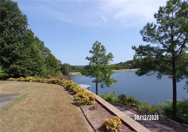 Photo 2 of Single family home for sale at 9 Uppingham Ln, Bella Vista, AR 72714 | MLS# 1358702 | Listing updated on 2026-09-05