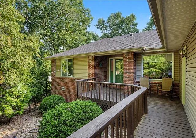 Photo 3 of Sale Pending at 4 Roding Cir, Bella Vista, AR 72715 | MLS# 1358661 | Listing updated on 2026-08-30