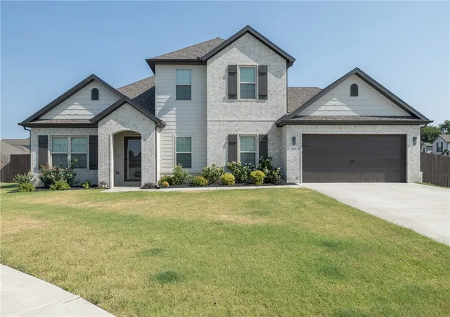 Photo 1 of Single family home for sale at 900 Rawlings Cir, Pea Ridge, AR 72751 | MLS# 1358346 | Listing updated on 2026-09-10