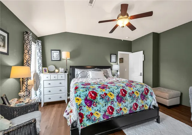 Photo 4 of Single family home for sale at 1140 S Oxbow Way, Fayetteville, AR 72704 | MLS# 1358681 | Listing updated on 2026-09-11