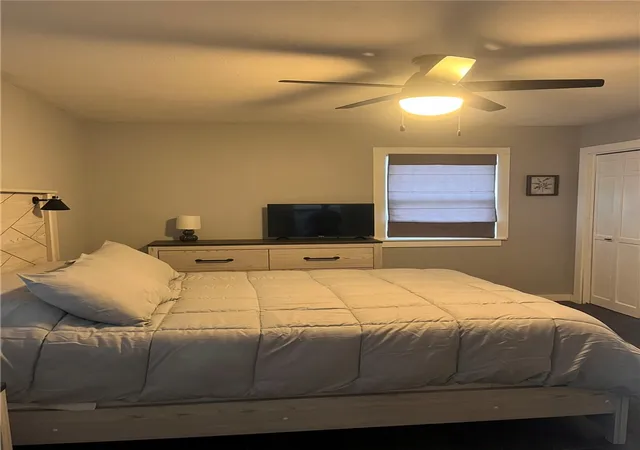 Photo 2 of Single family home for sale at 1 Hillcrest Dr, Holiday Island, AR 72631 | MLS# 1358740 | Listing updated on 2026-08-28