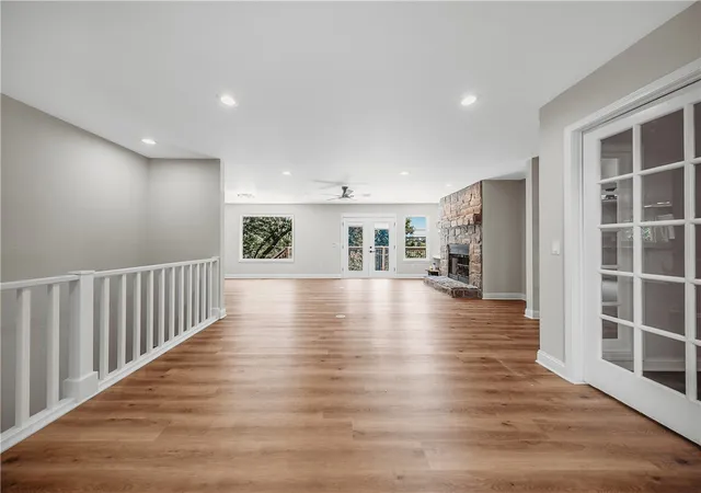 Photo 4 of Single family home for sale at 13638 Spring Rd, Bentonville, AR 72712 | MLS# 1358802 | Listing updated on 2026-10-20