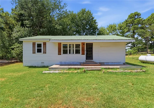 Photo 1 of Single family home for sale at 11261 Shumate Xing Rd, Farmington, AR 72730 | MLS# 1358842 | Listing updated on 2026-09-05
