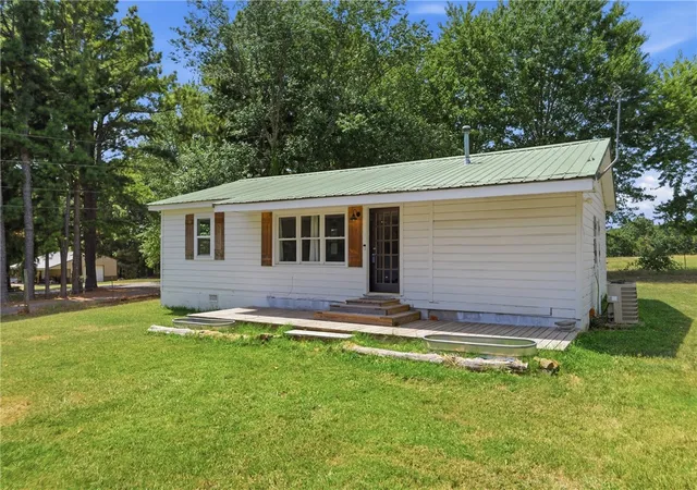 Photo 4 of Single family home for sale at 11261 Shumate Xing Rd, Farmington, AR 72730 | MLS# 1358842 | Listing updated on 2026-09-05
