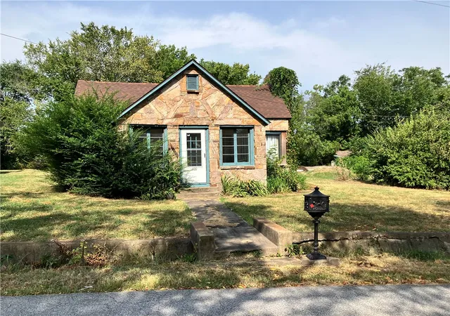 Photo 2 of Sale Pending at 409 2nd Street, Decatur, AR 72722 | MLS# 1358652 | Listing updated on 2026-09-11