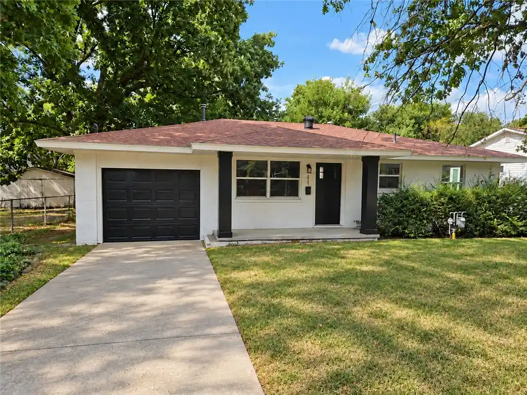 Photo 1 of Single family home for sale at 404 Hart Ave, Springdale, AR 72764 | MLS# 1358849 | Listing updated on 2026-10-27