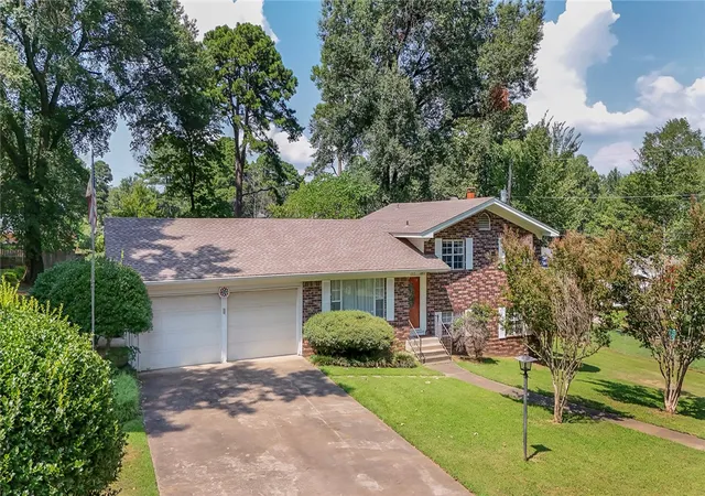 Photo 1 of Sale Pending at 2504 W 2nd Lane, Russellville, AR 72801 | MLS# 1358347 | Listing updated on 2026-09-01