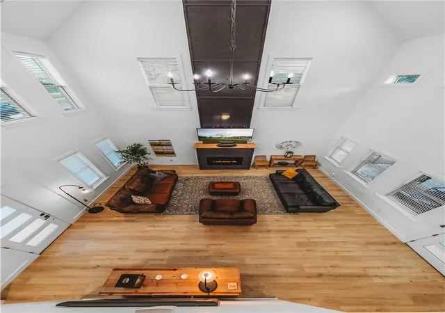 Photo 3 of Single family home for sale at 609 Atlanta Se St, Gravette, AR 72736 | MLS# 1358889 | Listing updated on 2026-09-09