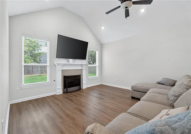 Photo 3 of Single family home for sale at 292 W Tyler Rd, Farmington, AR 72730 | MLS# 1358956 | Listing updated on 2026-09-06