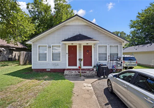 Photo 1 of Multi family home for sale at 224 E & 226 J St, Russellville, AR 72801 | MLS# 1358991 | Listing updated on 2026-08-28