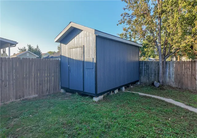 Photo 3 of Single family home for sale at 2711 Bishop Dr, Rogers, AR 72756 | MLS# 1358985 | Listing updated on 2026-10-07