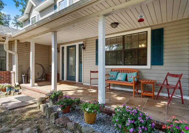 Photo 3 of Single family home for sale at 16843 Gum Springs Dr, Siloam Springs, AR 72761 | MLS# 1359013 | Listing updated on 2026-10-02