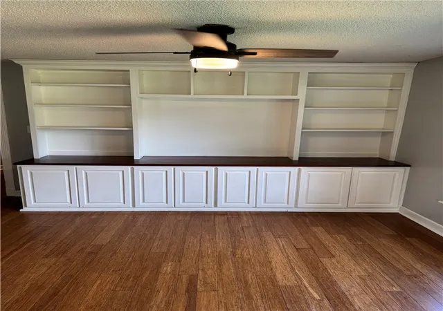 Photo 3 of Sale Pending at 511 E 7th Street, Russellville, AR 72801 | MLS# 1358450 | Listing updated on 2026-10-17