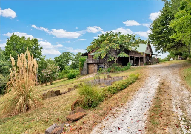 Photo 3 of Single family home for sale at 20096 E Highway 74, Elkins, AR 72727 | MLS# 1358763 | Listing updated on 2026-08-29