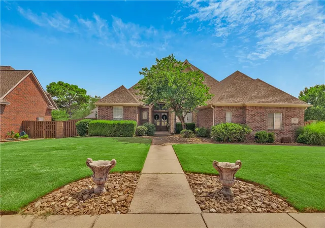 Photo 1 of Single family home for sale at 4704 W Mossy Oak Trl, Rogers, AR 72758 | MLS# 1359070 | Listing updated on 2026-10-21