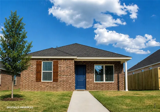Photo 1 of Single family home for sale at 465 S Pittman St, Prairie Grove, AR 72753 | MLS# 1359149 | Listing updated on 2026-09-08