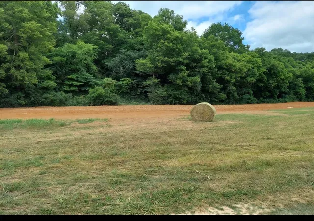 Photo 4 of Land for sale at Sugar Crk Rd, Pea Ridge, AR 72751 | MLS# 1359208 | Listing updated on 2026-09-03