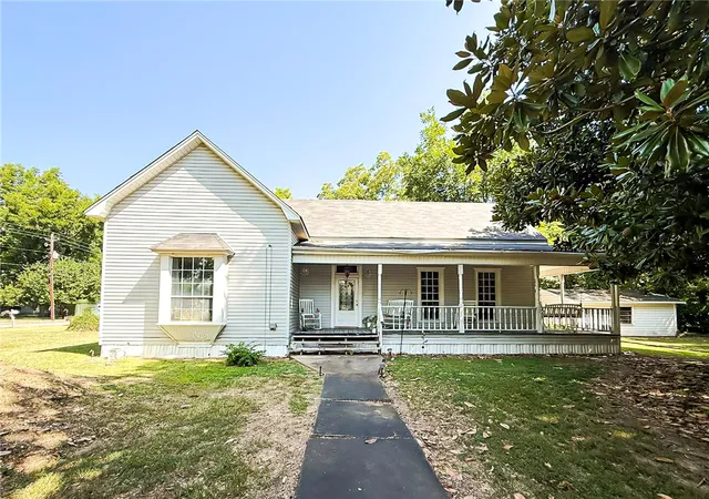 Photo 1 of Single family home for sale at 306 Nw 2nd Street, Atkins, AR 72823 | MLS# 1359202 | Listing updated on 2026-09-21