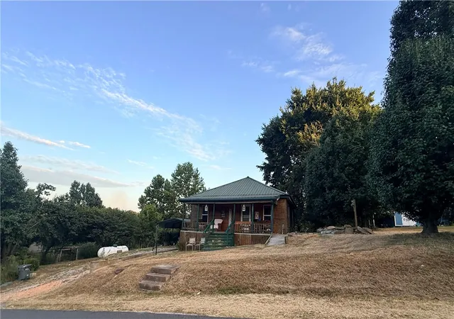 Photo 3 of Single family home for sale at 323 3rd Street, Watts, OK 74964 | MLS# 1359257 | Listing updated on 2026-09-14