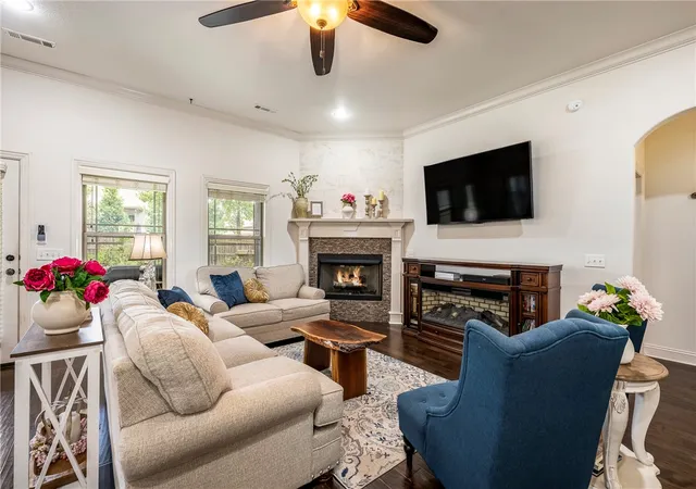 Photo 3 of Single family home for sale at 6306 SW Shady Side Ave, Bentonville, AR 72713 | MLS# 1359422 | Listing updated on 2026-10-05