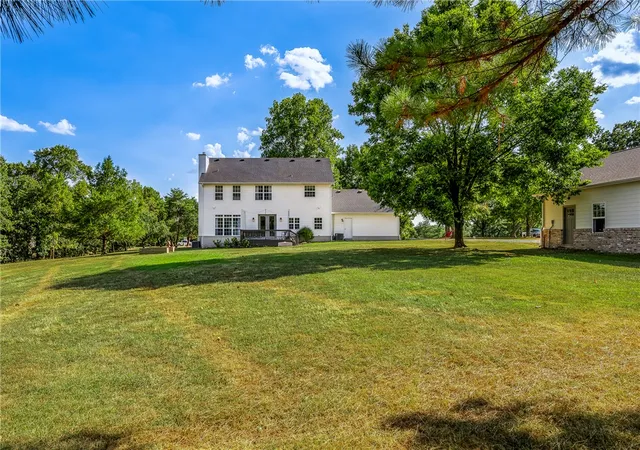 Photo 3 of Sale Pending at 14237 Rolling Hills Dr, Bentonville, AR 72712 | MLS# 1359334 | Listing updated on 2026-08-28