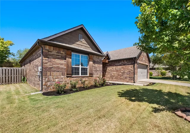 Photo 2 of Single family home for sale at 116 Colville St, Lowell, AR 72745 | MLS# 1359521 | Listing updated on 2026-09-13