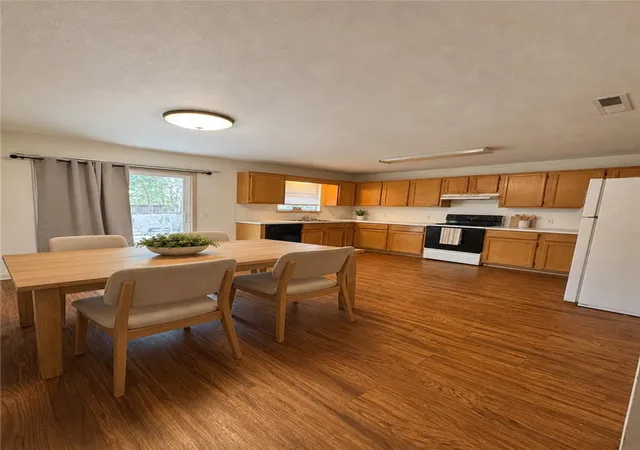 Photo 3 of Sale Pending at 2993 Jerri Unit A & B Ln, Springdale, AR 72764 | MLS# 1359506 | Listing updated on 2026-09-09