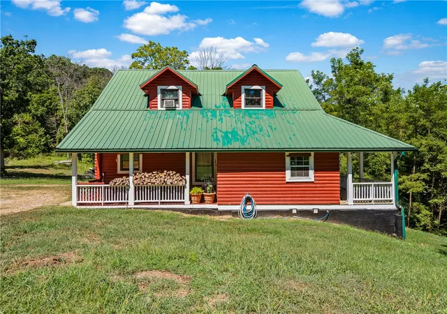 Photo 3 of Single family home for sale at 2132 County Rd 246, Berryville, AR 72616 | MLS# 1359529 | Listing updated on 2026-09-07