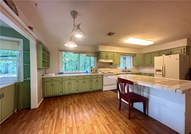Photo 3 of Single family home for sale at 10841 W High Meadows Dr, Rogers, AR 72756 | MLS# 1359418 | Listing updated on 2026-10-19